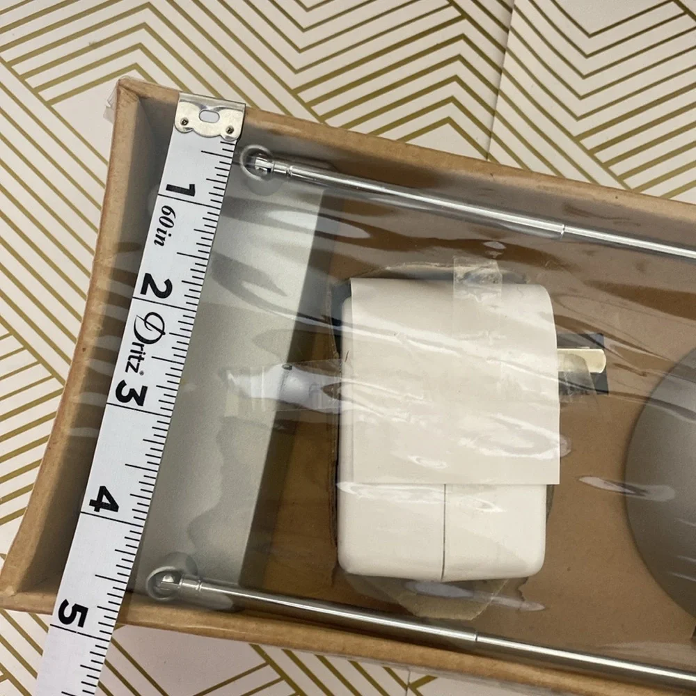 IKEA magiker wall lamp